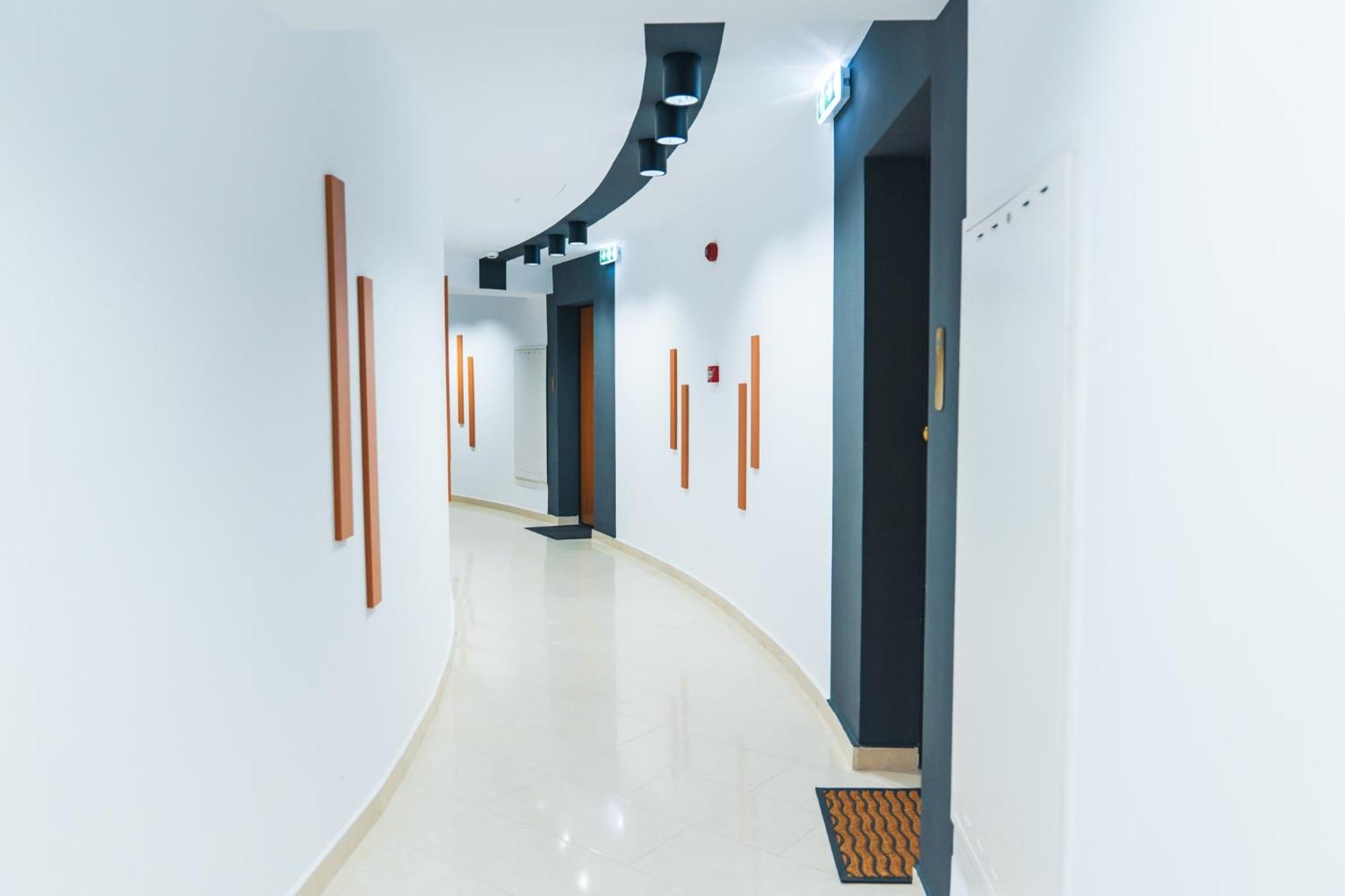 City Center Accommodation - 108 เรชิตา ภายนอก รูปภาพ